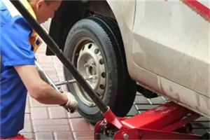 新抚附近拖车24小时服务热线电话