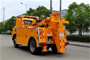 新抚高速路拖车费